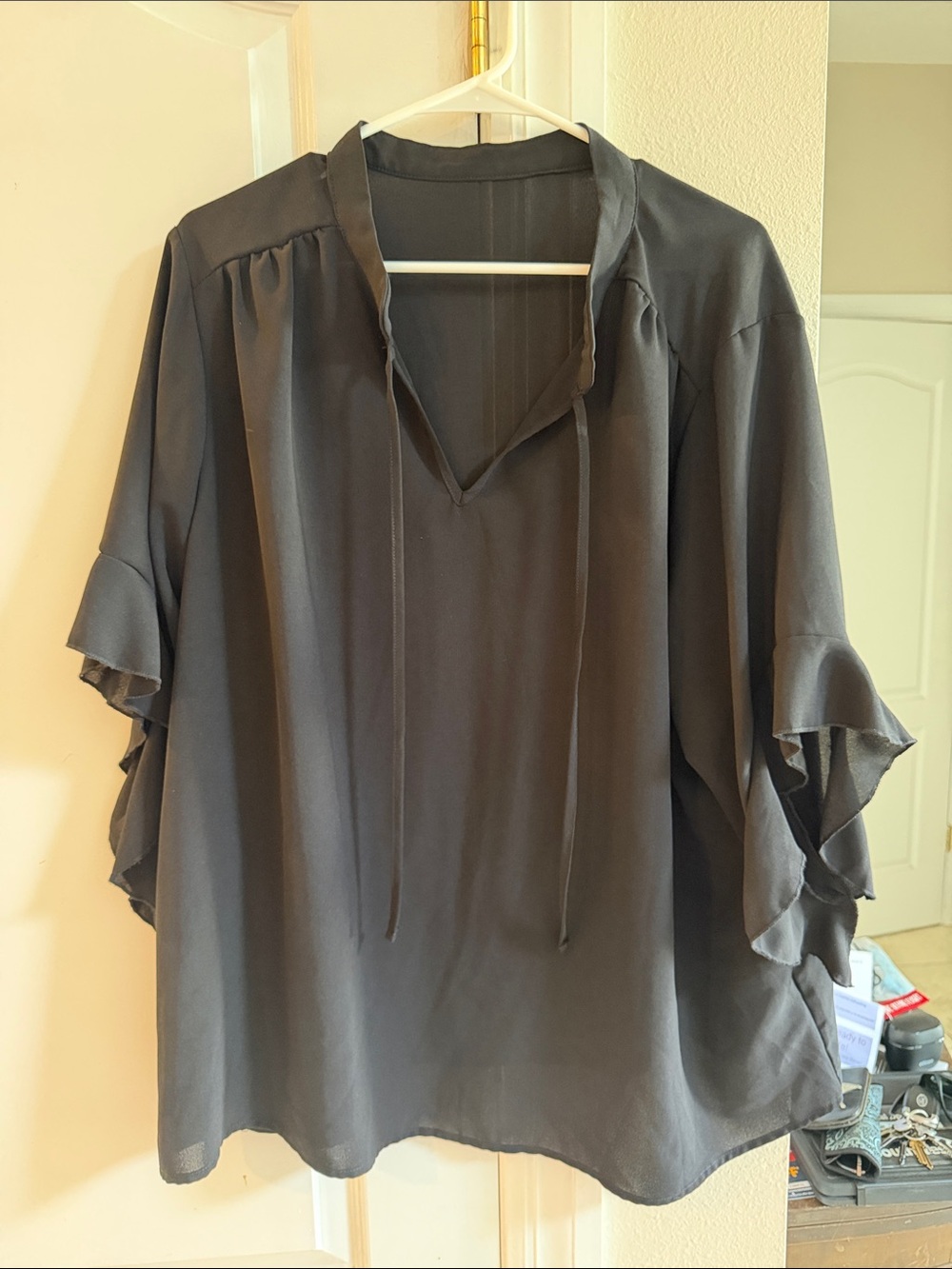 SHEIN Black Ruffle Sleeve V-Neck Tunic